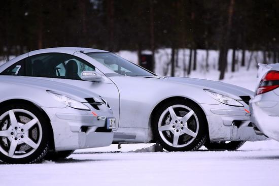 极地漂移 新浪汽车瑞典AMG冰雪试车(组图)(6)