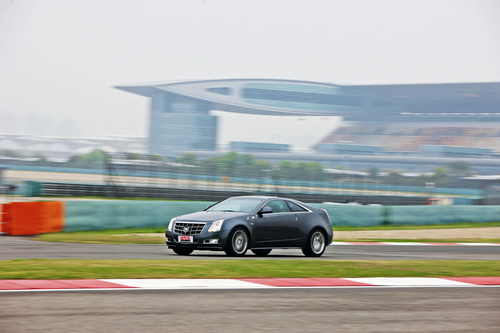   CTS Coupe ־