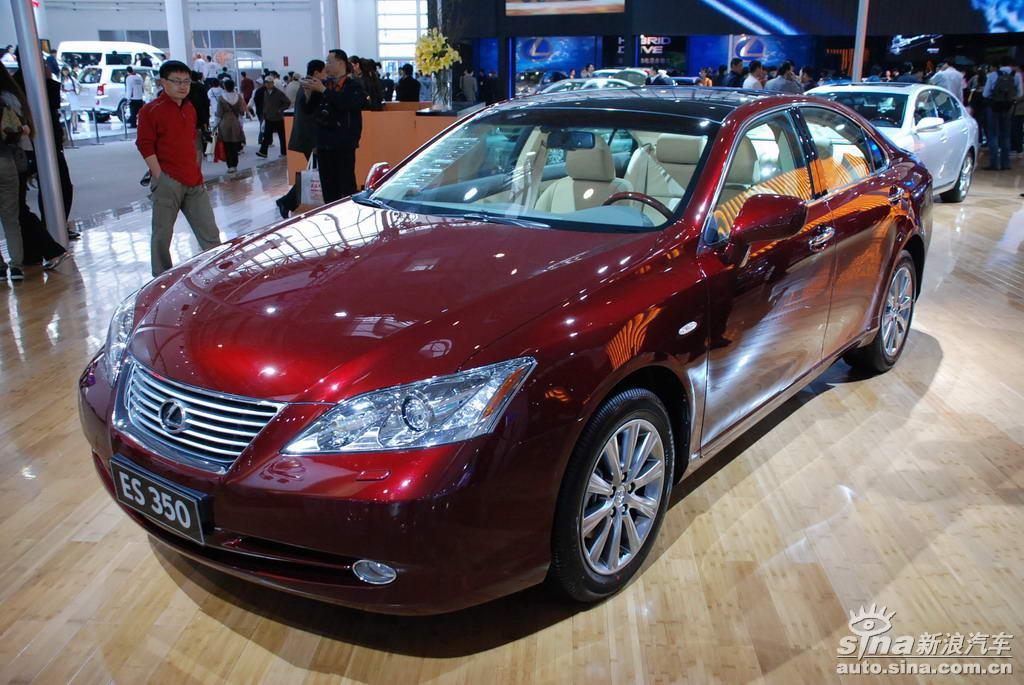 LEXUS ES