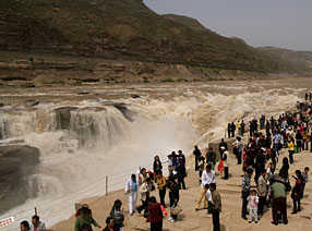 �»𳵵�������֮�У��±��ĺý���--����