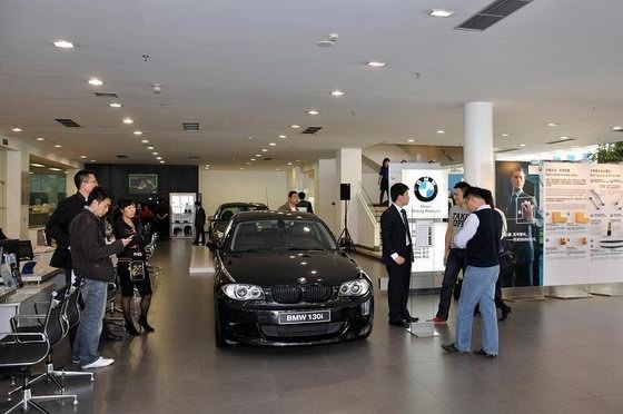 �����౦�ۺ����:����͸�������������´���