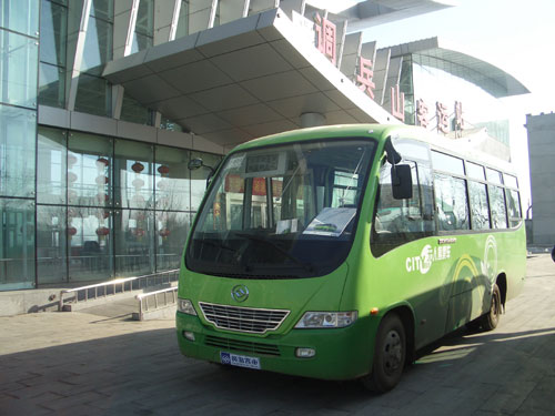 黄海客车:中巴巡展号角嘹亮