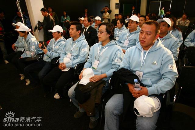 �µ���ɫ��ʻ-ݼӢѵ��Ӫ