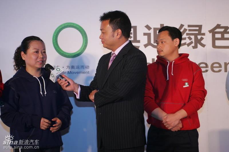 �µϡ���ɫ��ʻ-ݼӢѵ��Ӫ���Ϻ�վ����ͼƬ