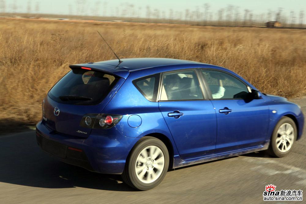 ԼMazda 3 Sport