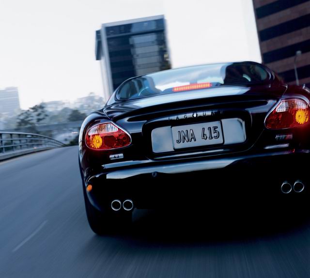 Jaguar XK2004