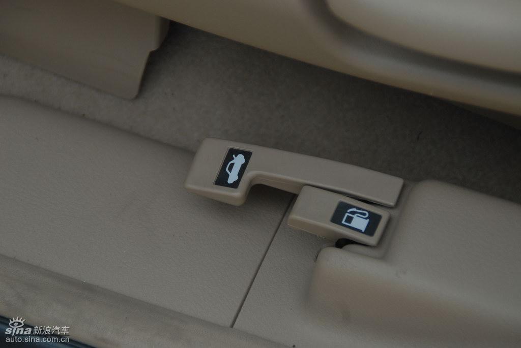 ͼΪ���Դ�2�������μ�ϸ��