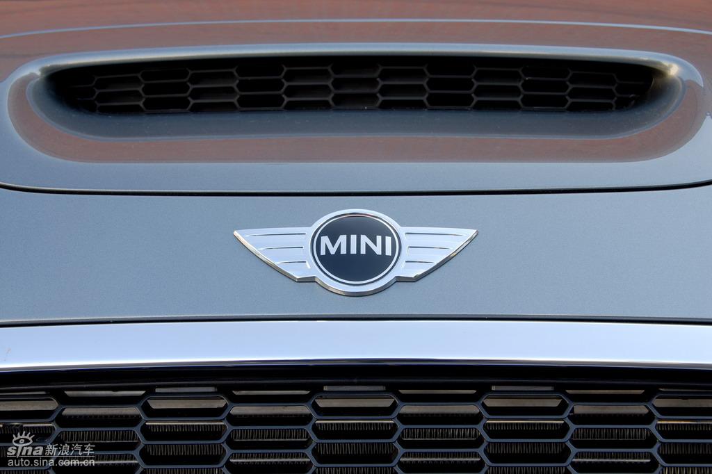 ɫMINI Clubman