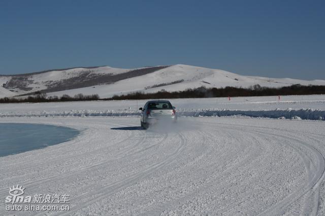 冰雪华尔兹--凯旋安全驾控体验 图片 新浪汽车 新浪网