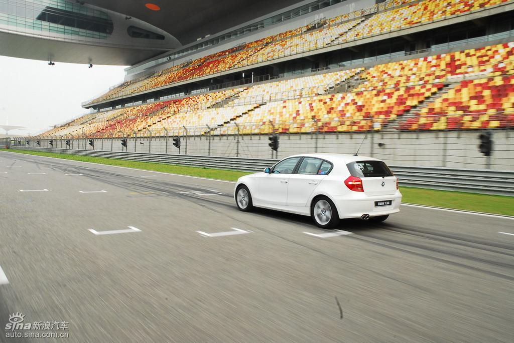 ����1ϵ��̬