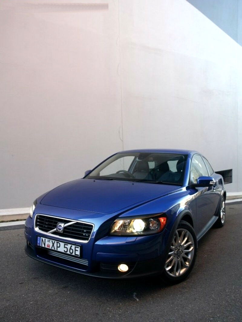 VOLVO C30