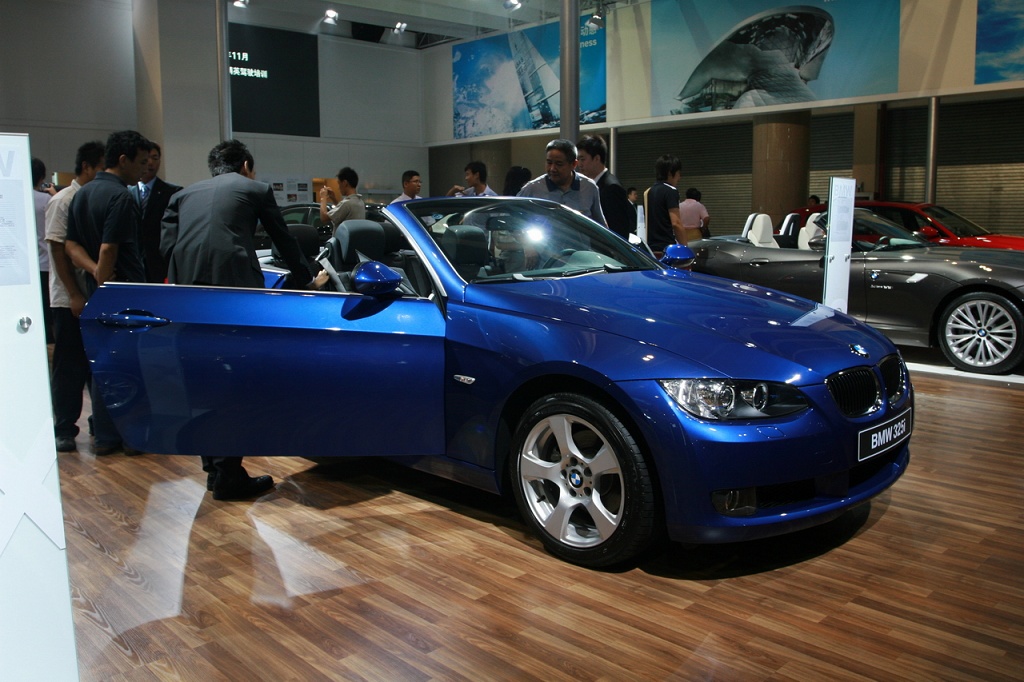 BMW 325i