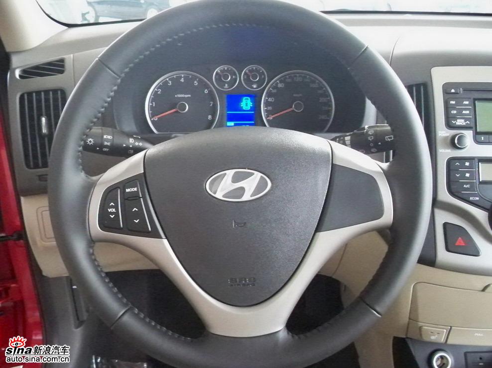 �����ִ�i30����ʵ��