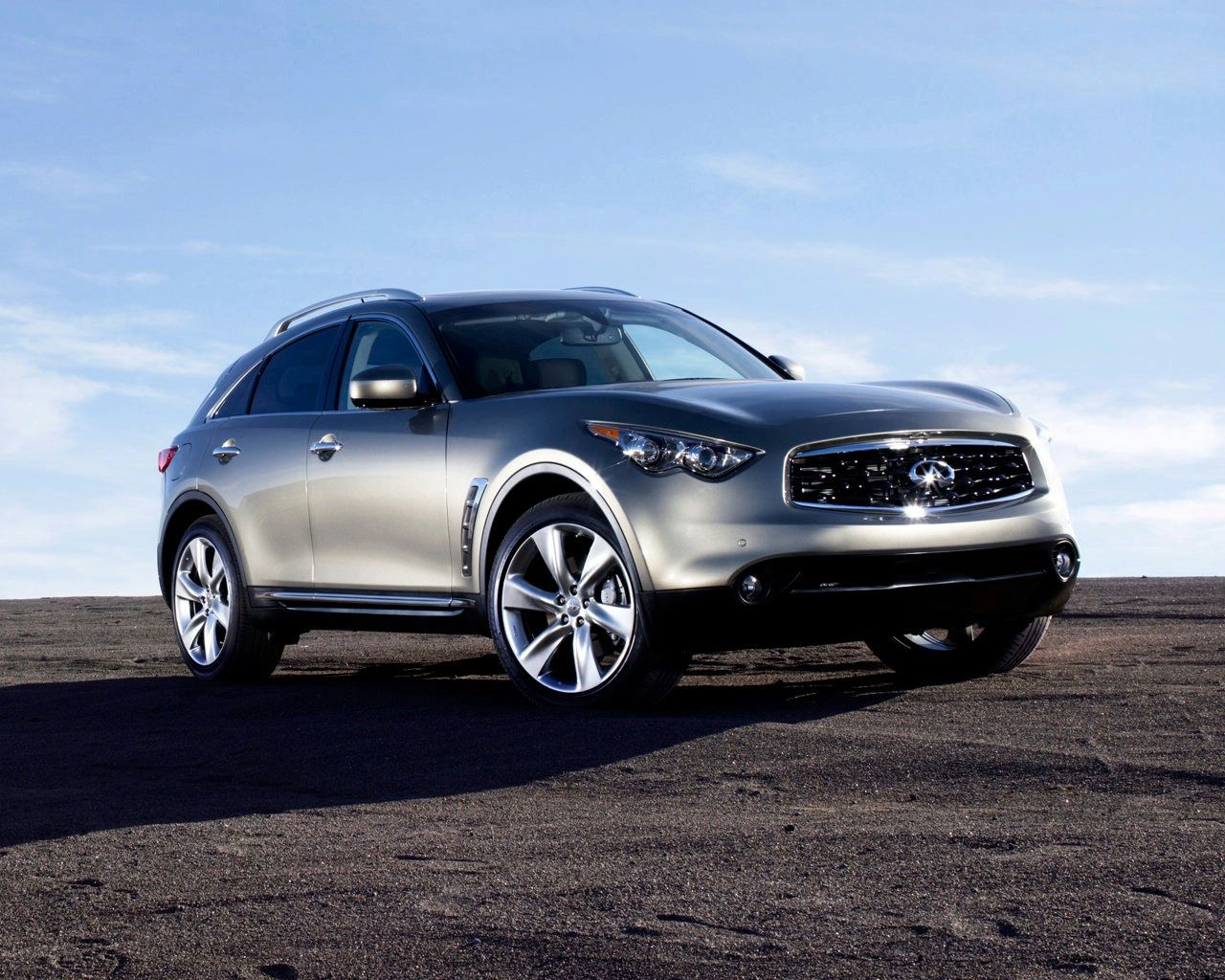 Infiniti FX50