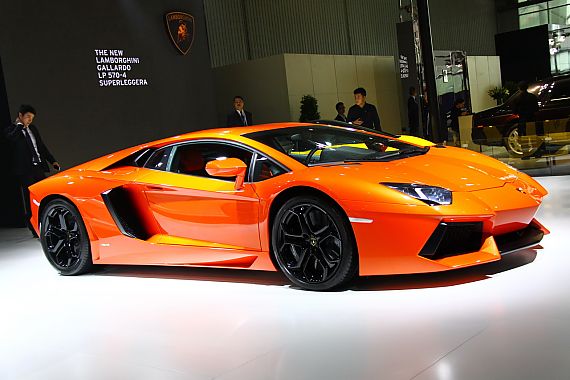 兰博基尼Aventador