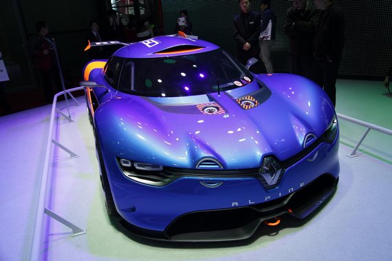 购雷诺纬度即享让利5万元 少量现车售