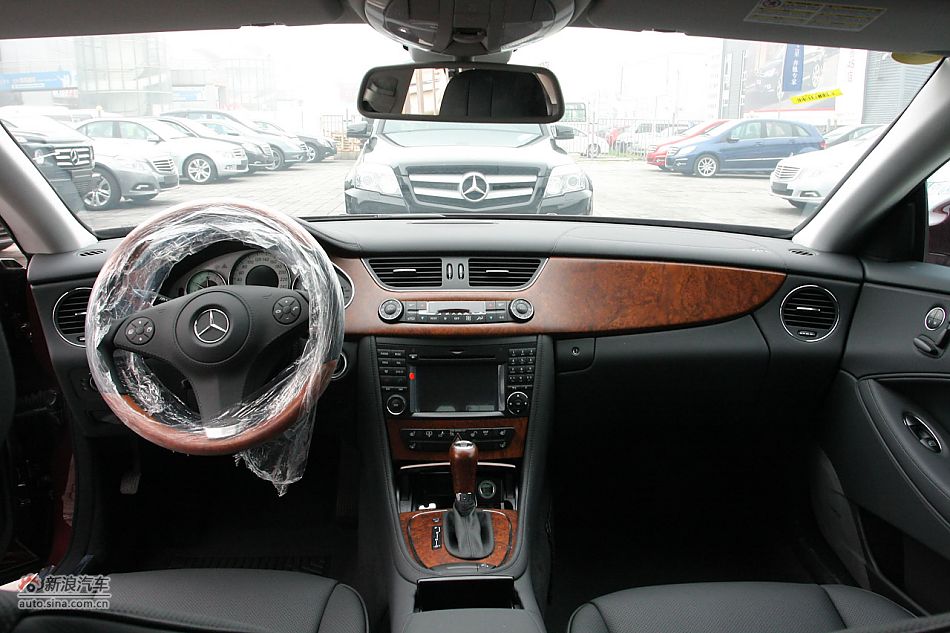 2010款奔驰cls350
