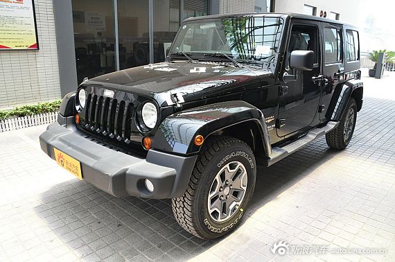 购牧马人最高现金优惠3万元 部分现车