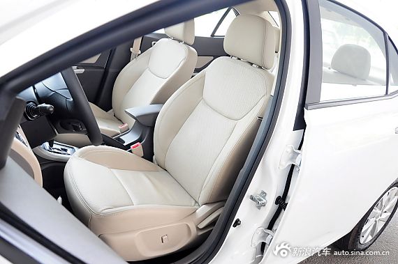 體驗(yàn)試駕寶駿630 1.8L 6AT 體驗(yàn)試駕寶駿630 1.8L 6AT