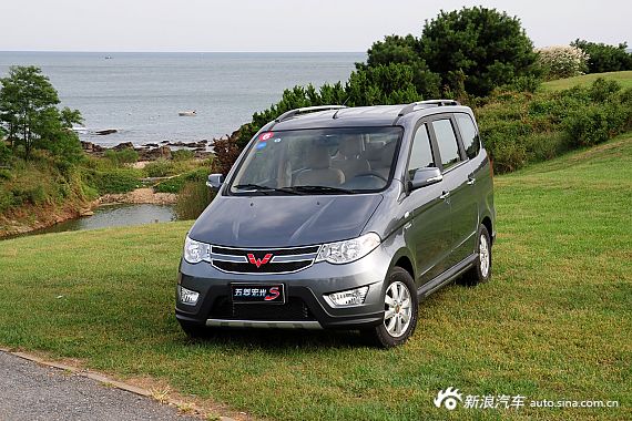 五菱宏光最高优惠9000元 现车充足