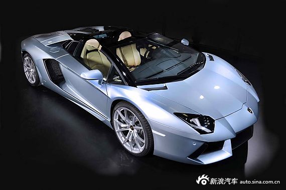 Aventador LP700 Roadster