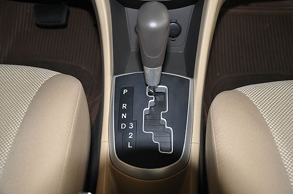 2010����F����{�����D