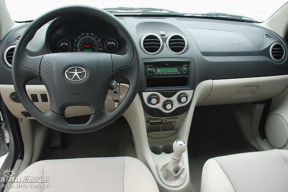 江淮同悅試駕實(shí)拍圖 江淮同悅試駕實(shí)拍圖