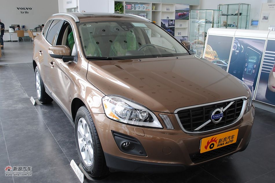 2010ֶXC60 T6 AWD