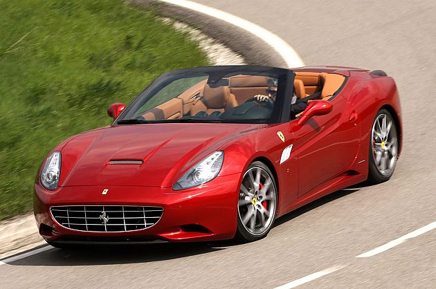 2013 Ferrari California first drive