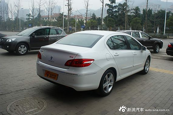 2013款东风标致408