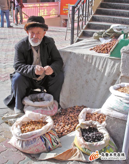 新疆的阿图什商人