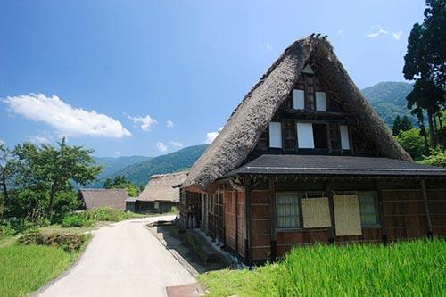 和