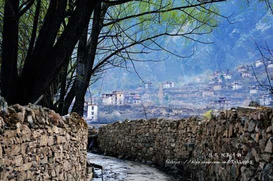 沉睡在宁静时分的中路乡藏寨