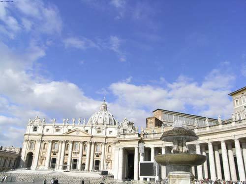 The smallest country in the world: the Vatican