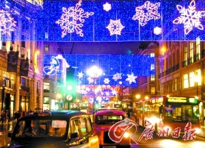 Full of Christmas atmosphere of the streets of London, let a person feel warm.