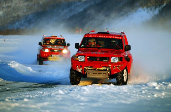 国际冰雪汽车越野赛