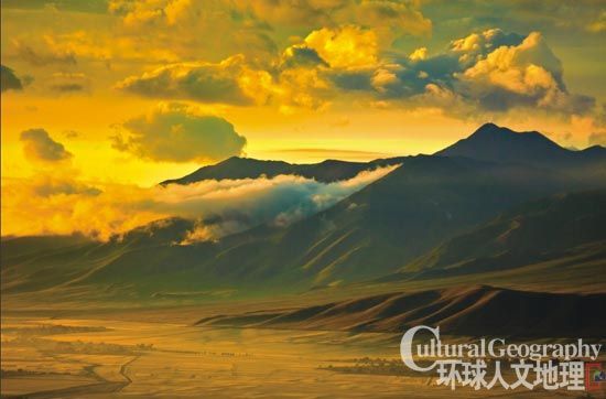 Sunset, the golden Menyuan