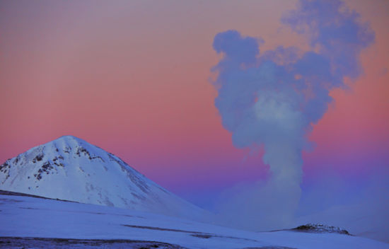 拜访阿库雷里 聆听冰与火之歌