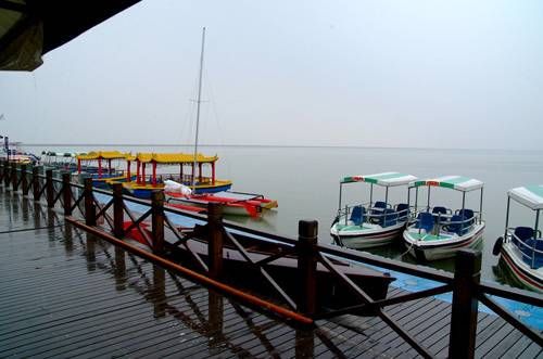 上海八大水上乐园:碧海金沙