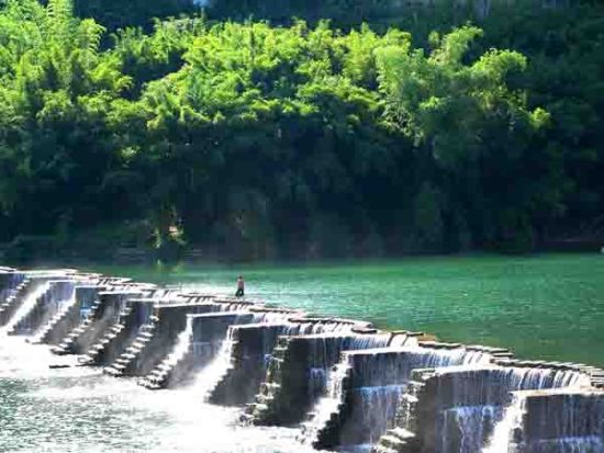 中枧拦河坝 图片来源:新视野 新浪博客