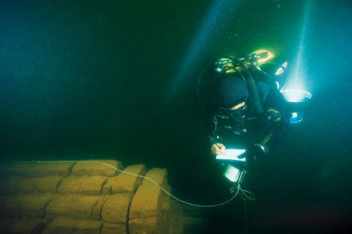 真实版盗墓笔记 探秘千岛湖底的汉唐古城(2)