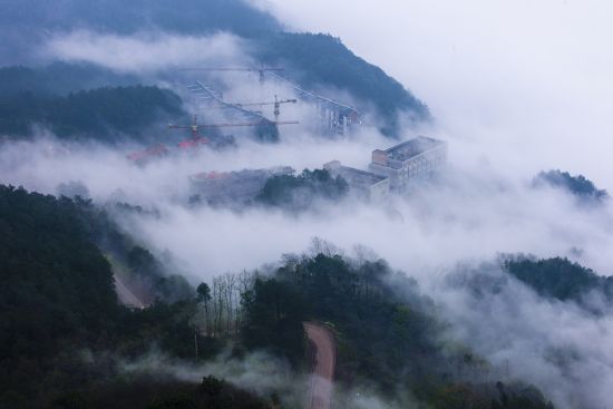 深山古刹奇谈 古剑山上参禅悟道