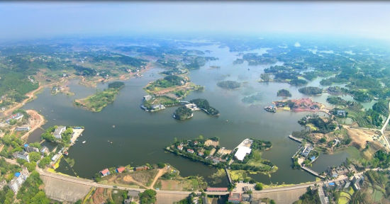 泸县努力实现文化旅游项目强势推进与突破