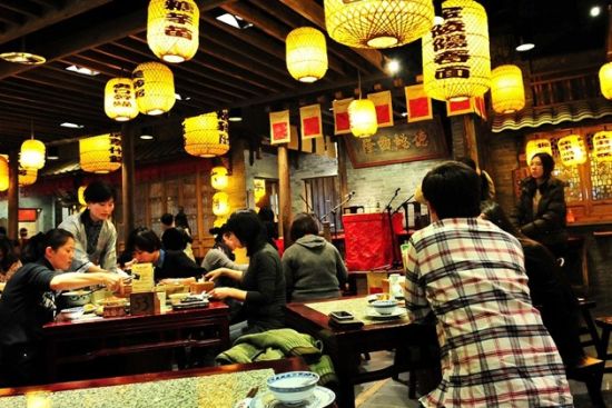 舌尖上的南京特色小吃攻略