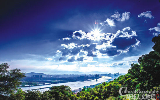 山清水秀的地方