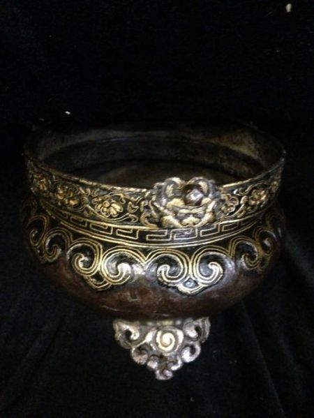 破译西藏铁器藏品里的独特文化密码(组图)