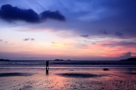 朝霞暮霭共赏浪漫 宁波海边绝佳野营地