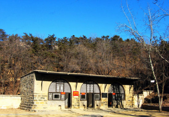 纪念抗战胜利70周年 石家庄旅交会捧热红色游