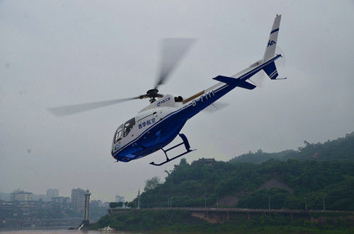 鸟瞰三江 宜宾全省首推低空旅游