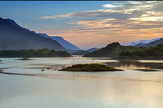 散落山城的蓝宝石 品味重庆16大湖泊美景 (3)